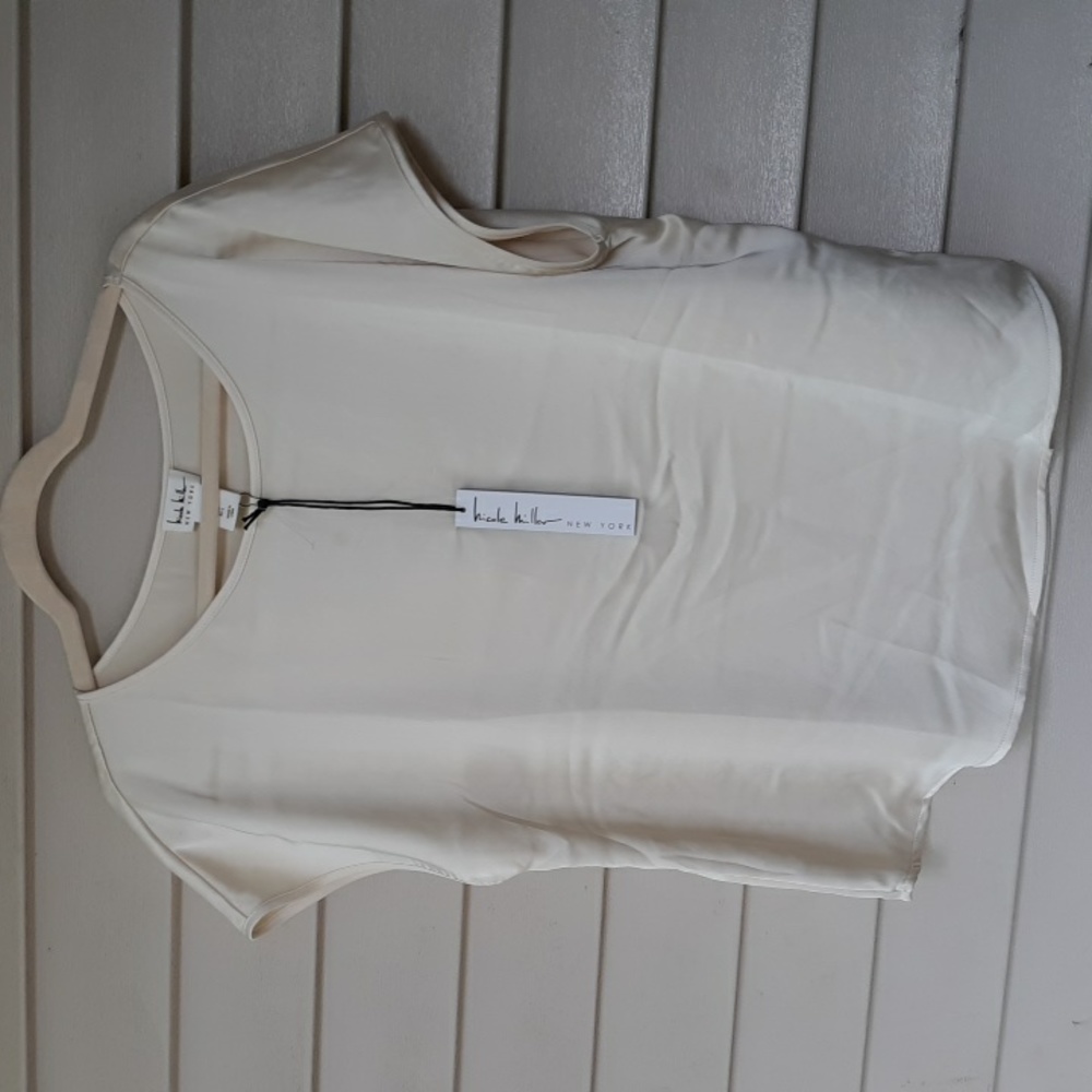 NWT Nicole Miller top silky satin cream size L